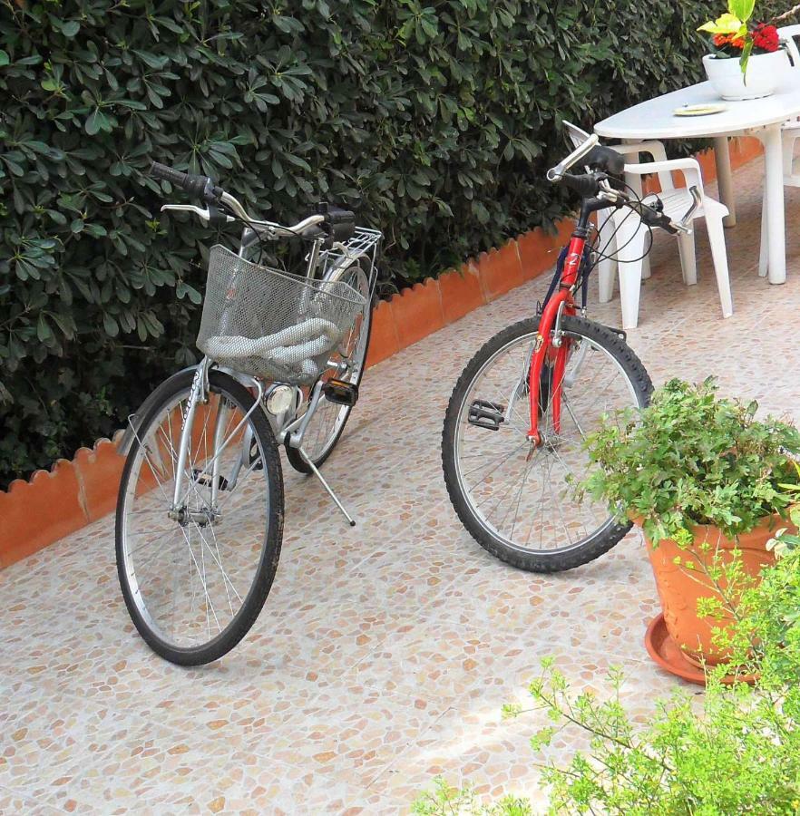 Il Giardino Di Laura Private Rooms Mondello Luaran gambar